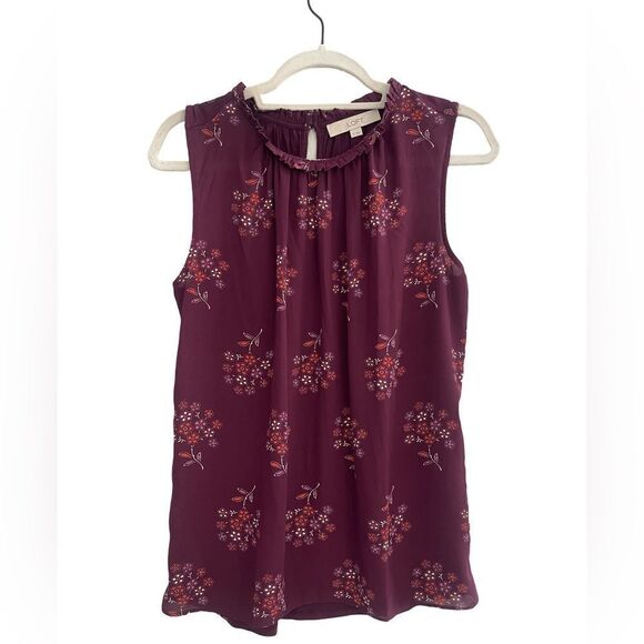 Loft - Sleeveless Floral Sleeveless Top. Size: Medium Color: Plum/ Floral - Picture 1 of 6